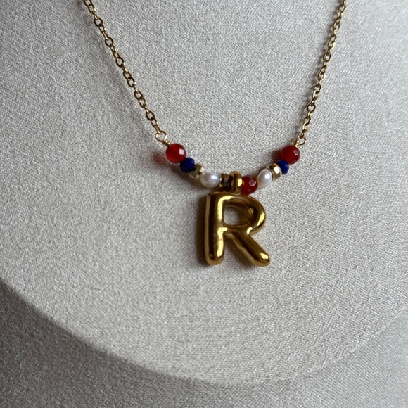 Initial charm necklaces (A-Z) - Picture 9 of 10